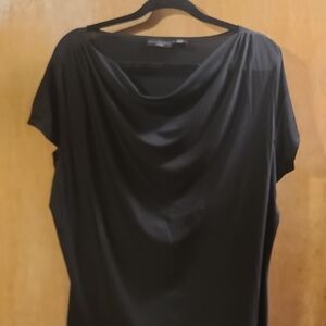 Apostrophe Classic Black Top
